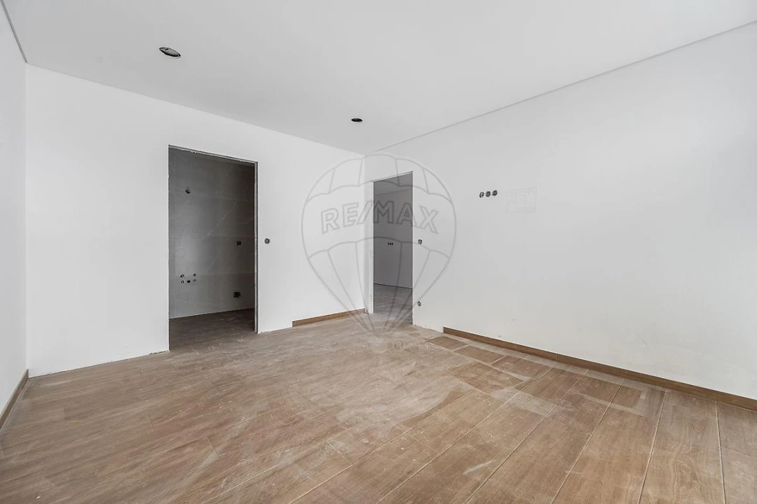 Apartamento T2 para Venda em Ferreiros, Prozelo e Besteiros Foto 6
