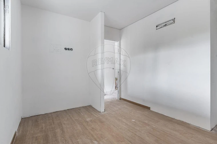 Apartamento T2 para Venda em Ferreiros, Prozelo e Besteiros Foto 13