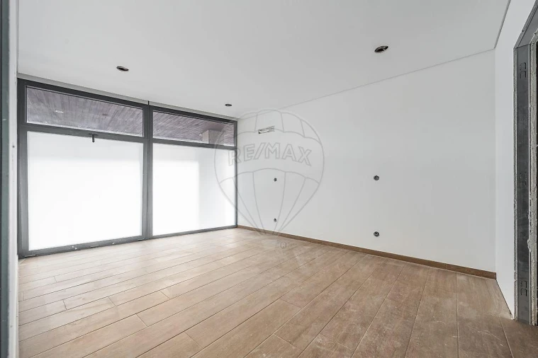 Apartamento T2 para Venda em Ferreiros, Prozelo e Besteiros Foto 8