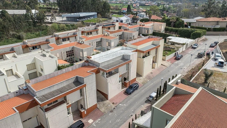 Moradia T4 para Venda em Paços de Ferreira Foto 40