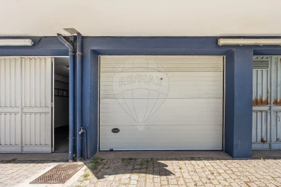 Apartamento T4 para Venda em Mafamude e Vilar do Paraíso