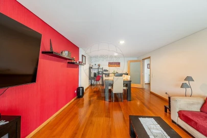 Apartamento T3 para Venda em São Vitor (Braga)