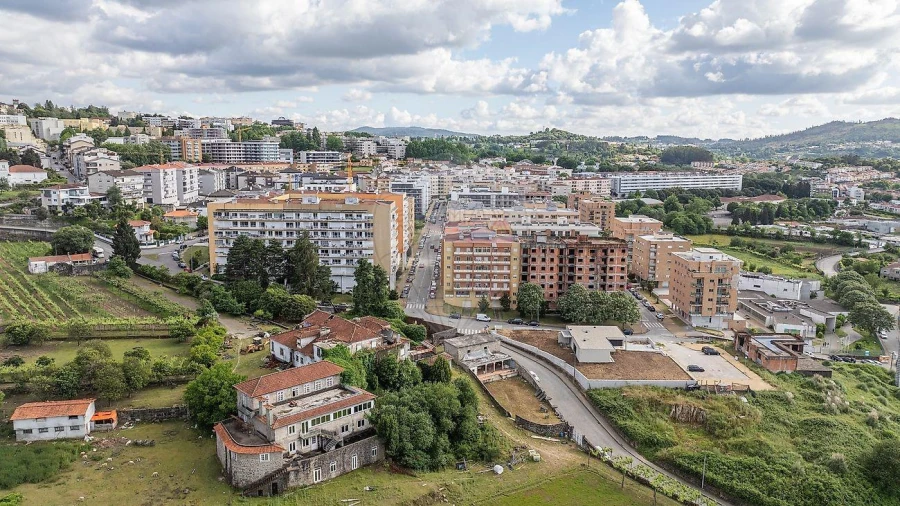 Apartamento T1 para Venda em Braga (Maximinos, Sé e Cividade) Foto 22