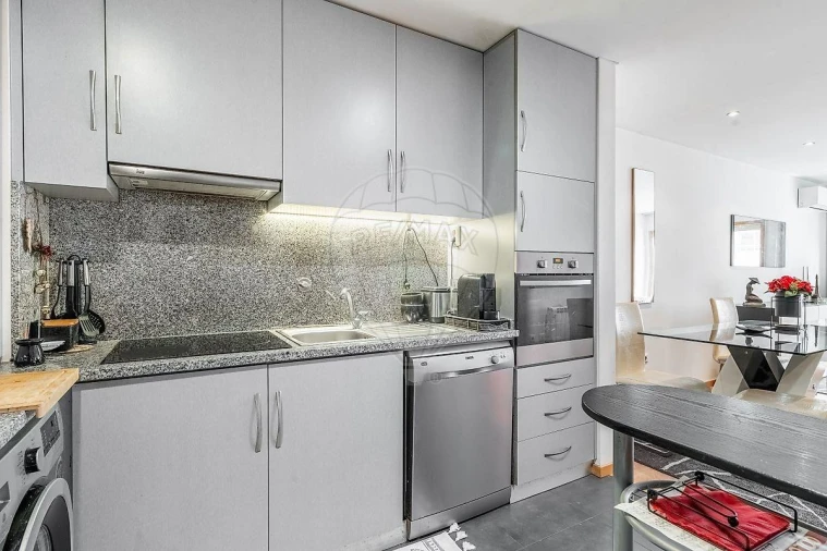 Apartamento T1 para Venda em Braga (Maximinos, Sé e Cividade) Foto 7