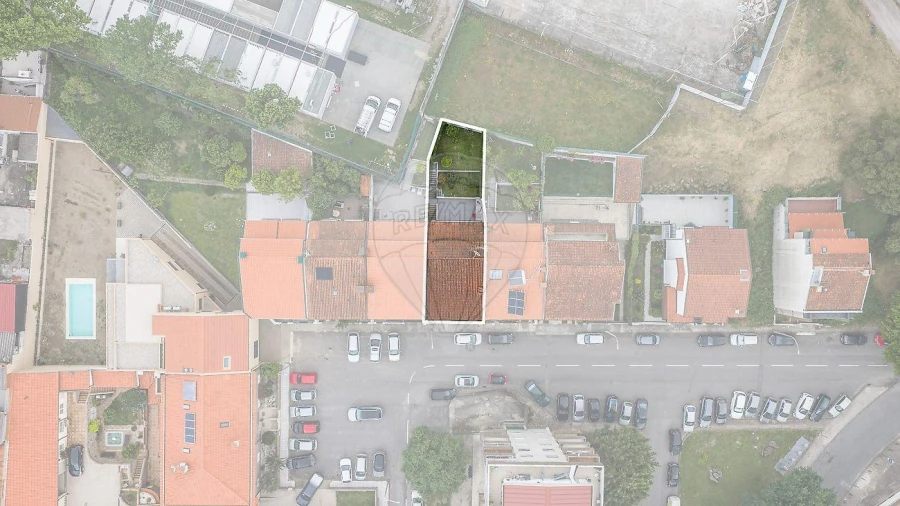 Moradia T4 para Venda em Braga (Maximinos, Sé e Cividade) Foto 2