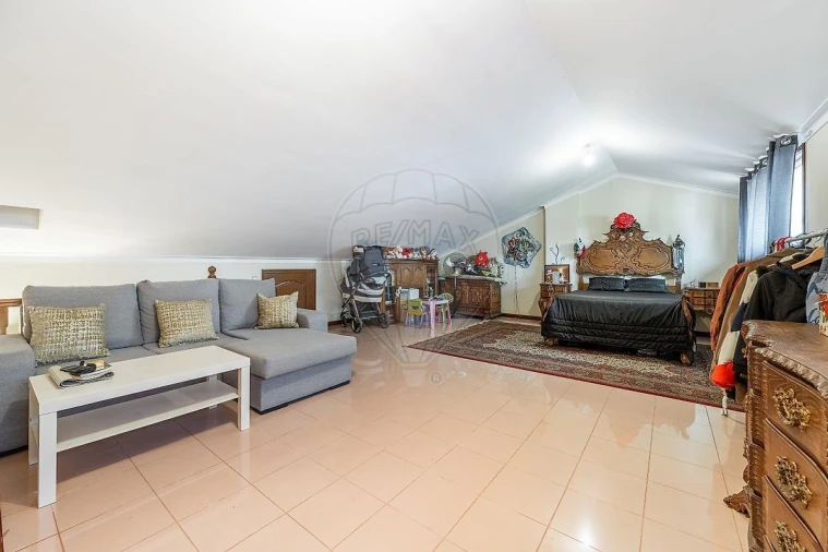 Moradia T4 para Venda em Braga (Maximinos, Sé e Cividade) Foto 32