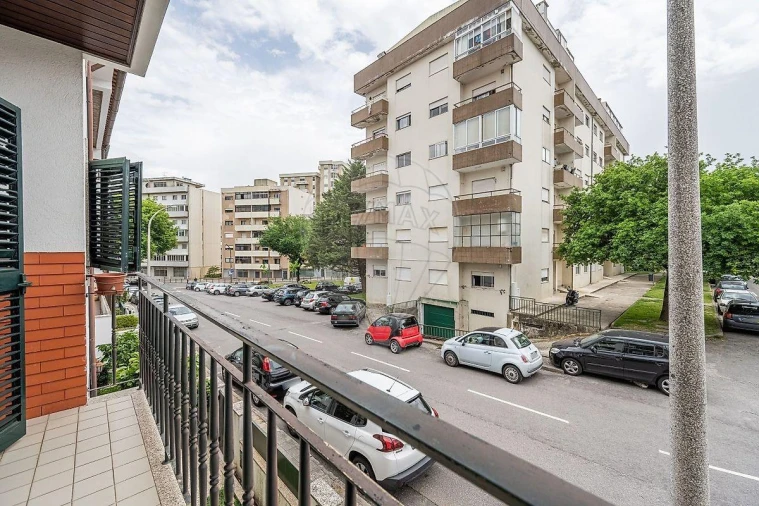 Moradia T4 para Venda em Braga (Maximinos, Sé e Cividade) Foto 34