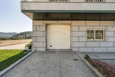 Moradia T3 para Venda em Mesão Frio