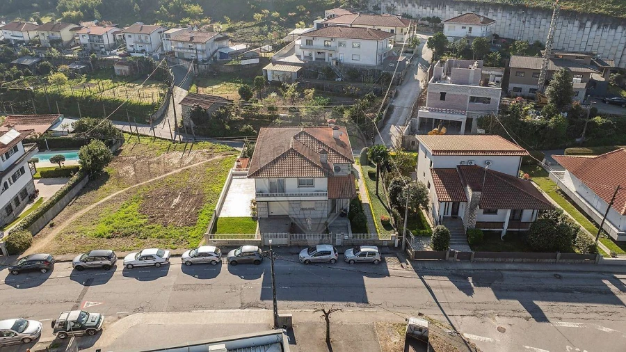Moradia T3 para Venda em Mesão Frio Foto 7
