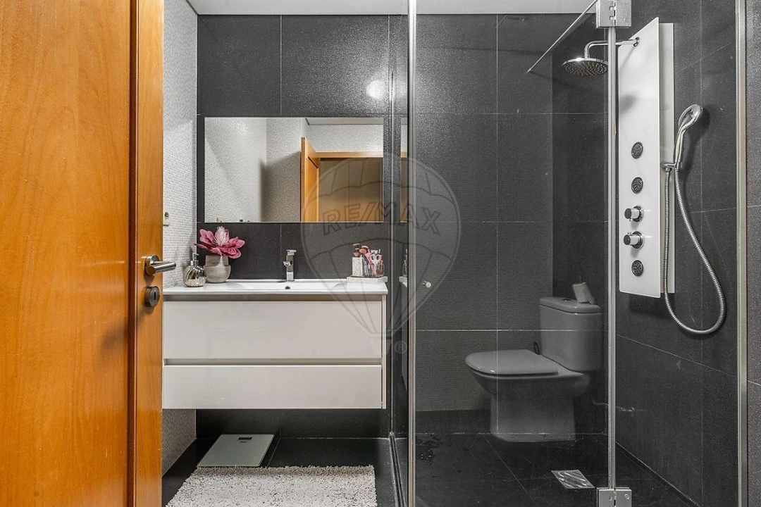 Apartamento T3 para Venda em Braga (Maximinos, Sé e Cividade) Foto 19