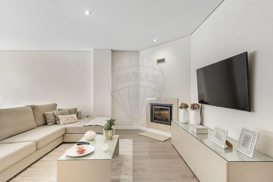 Apartamento T3 para Venda em Braga (Maximinos, Sé e Cividade) Foto 2
