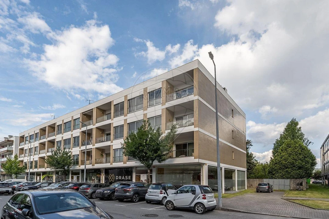 Apartamento T3 para Venda em Braga (Maximinos, Sé e Cividade) Foto 29