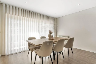 Apartamento T3 para Venda em Braga (Maximinos, Sé e Cividade)