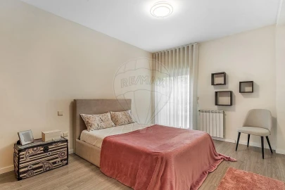 Apartamento T3 para Venda em Braga (Maximinos, Sé e Cividade)