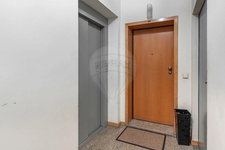 Apartamento T3 para Venda em Braga (Maximinos, Sé e Cividade) Foto 21