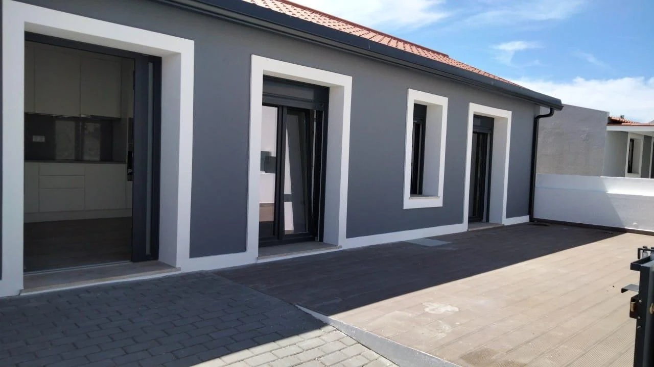Moradia T1 para Venda em Quinta do Anjo Foto 2