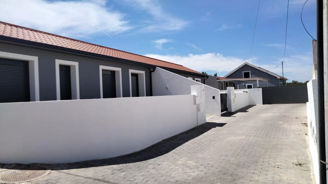 Moradia T1 para Venda em Quinta do Anjo Foto 4