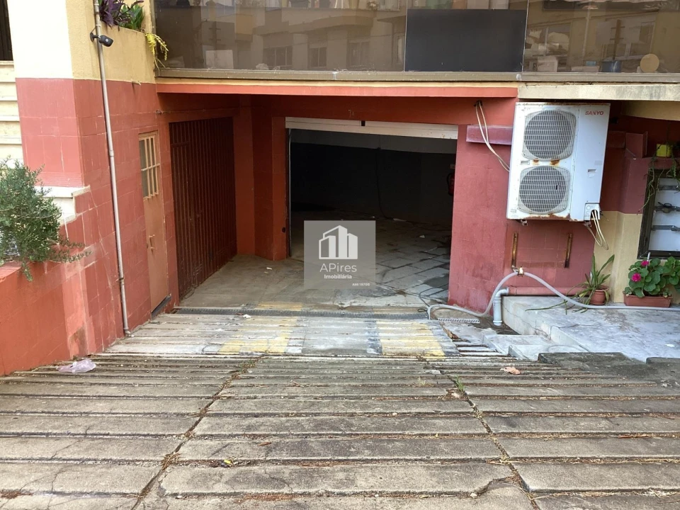 Armazém para Venda em Costa da Caparica Foto 10