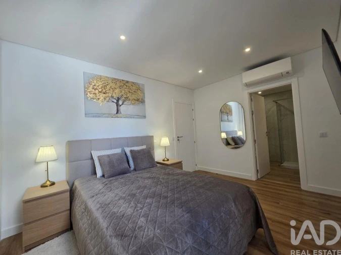 Apartamento T2 para Venda em Olhão Foto 6