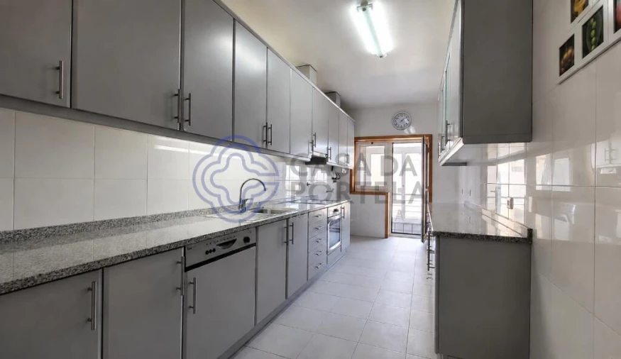 Apartamento T3 para Venda em Póvoa de Varzim, Beiriz e Argivai Foto 5