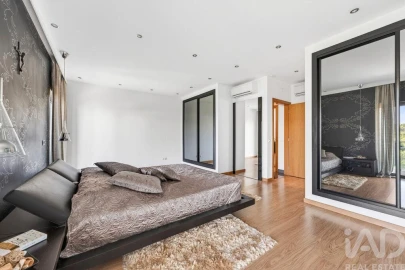 Apartamento T4 para Venda em Loule (São Clemente)