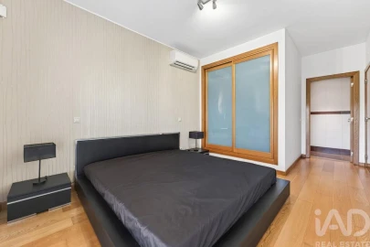 Apartamento T4 para Venda em Loule (São Clemente)