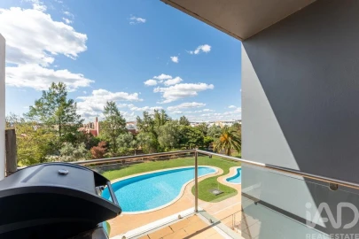 Apartamento T4 para Venda em Loule (São Clemente)