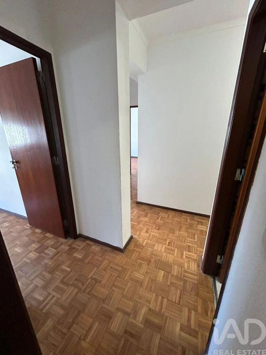 Apartamento T3 para Venda em Rio Maior Foto 16