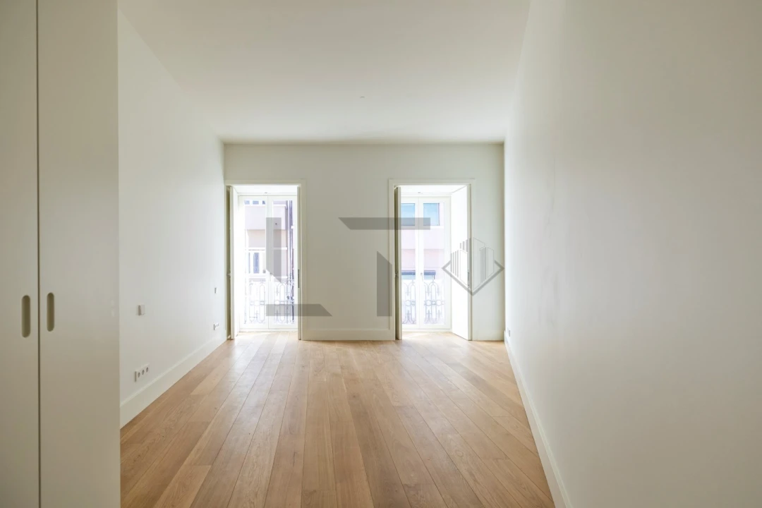 Apartamento T2 para Venda em Santo António Foto 8
