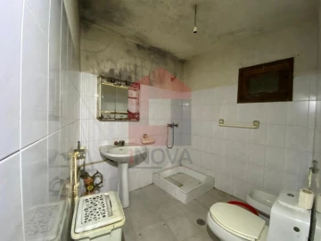 Moradia T7 para Venda em Valbom (São Pedro), Passô e Valbom (São Martinho)