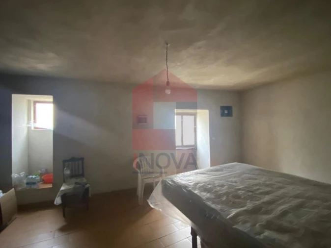 Moradia T7 para Venda em Valbom (São Pedro), Passô e Valbom (São Martinho) Foto 23