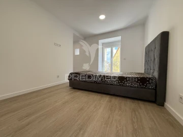 Apartamento T2 para Venda em Romeira e Várzea