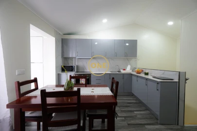Moradia T3 para Venda em Ponta Delgada (São Sebastião)