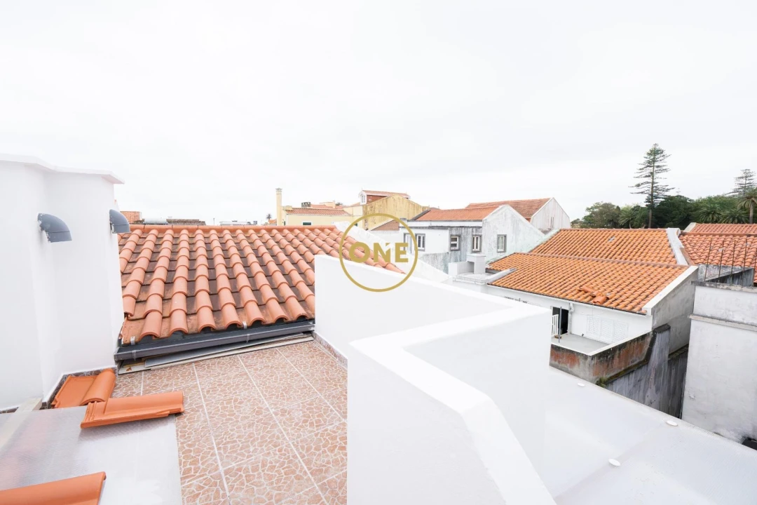 Moradia T3 para Venda em Ponta Delgada (São Sebastião) Foto 22