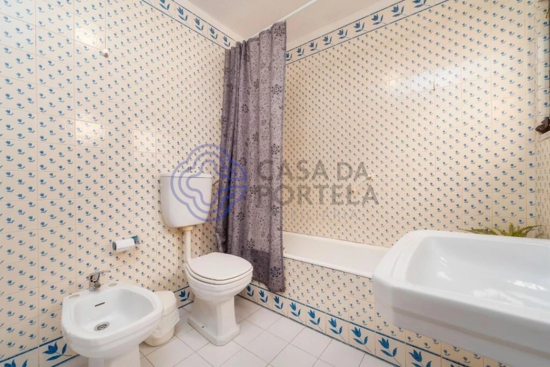 Moradia T3 para Venda em Loule (São Sebastião) Foto 27