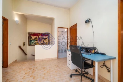 Moradia T3 para Venda em Loule (São Sebastião)
