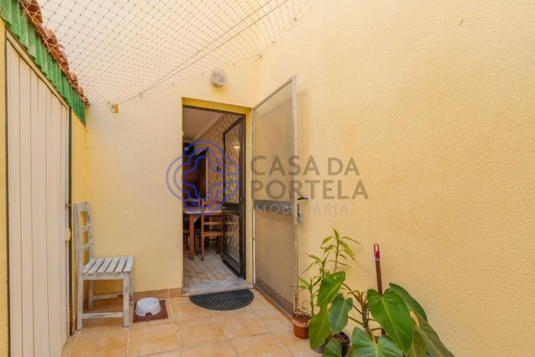 Moradia T3 para Venda em Loule (São Sebastião) Foto 37