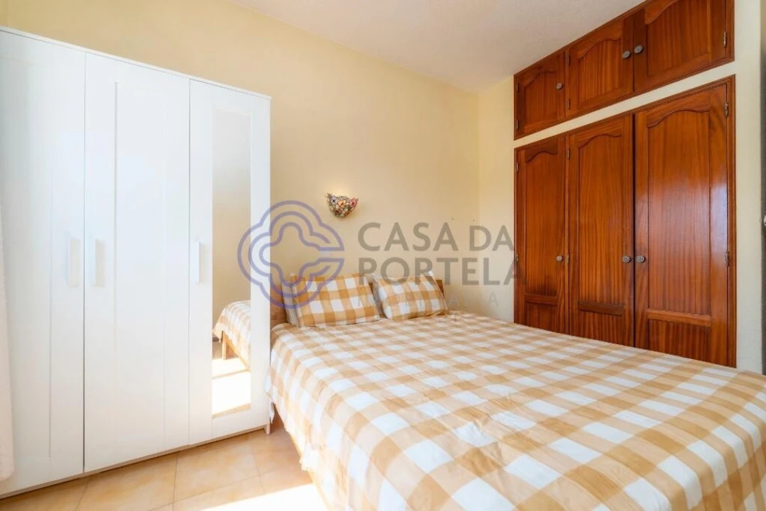 Moradia T3 para Venda em Loule (São Sebastião) Foto 24