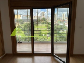 Apartamento T3 para Venda em Odivelas