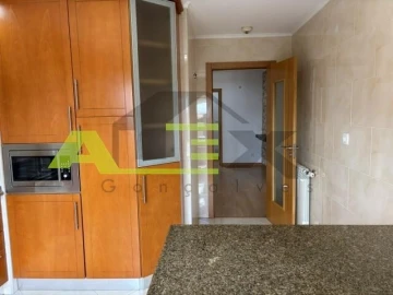 Apartamento T3 para Venda em Odivelas