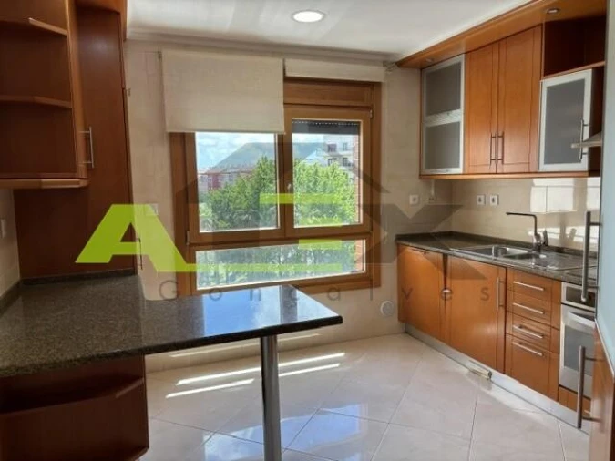 Apartamento T3 para Venda em Odivelas Foto 11