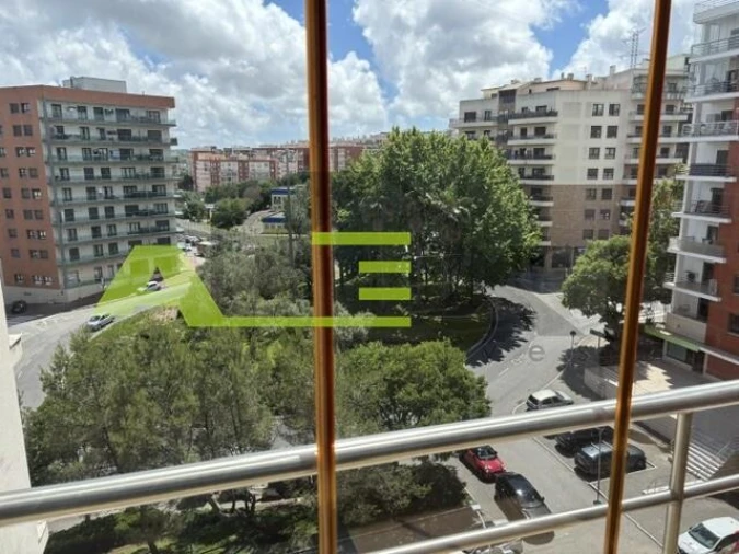 Apartamento T3 para Venda em Odivelas Foto 7