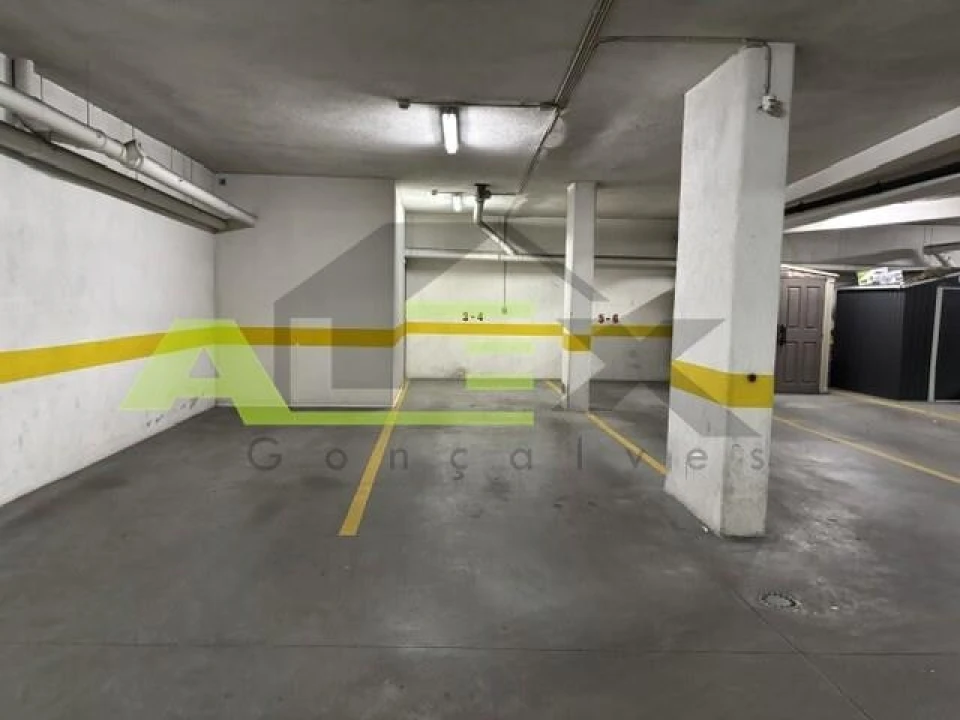 Apartamento T3 para Venda em Odivelas Foto 38