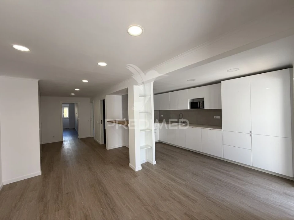 Apartamento T2 para Venda em Romeira e Várzea Foto 2