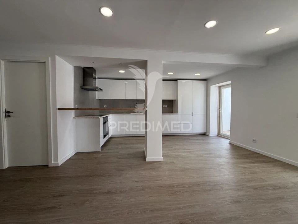 Apartamento T2 para Venda em Romeira e Várzea Foto 13