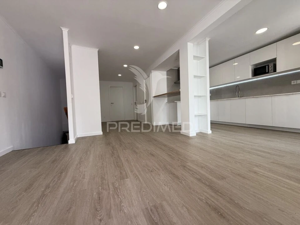 Apartamento T2 para Venda em Romeira e Várzea Foto 9