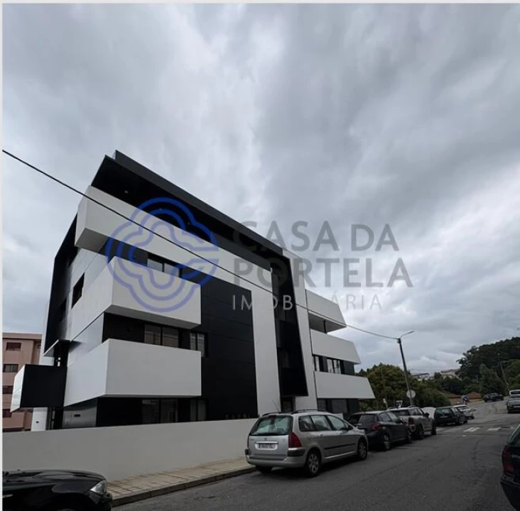 Apartamento T4 para Venda em Gondomar (São Cosme), Valbom e Jovim Foto 3