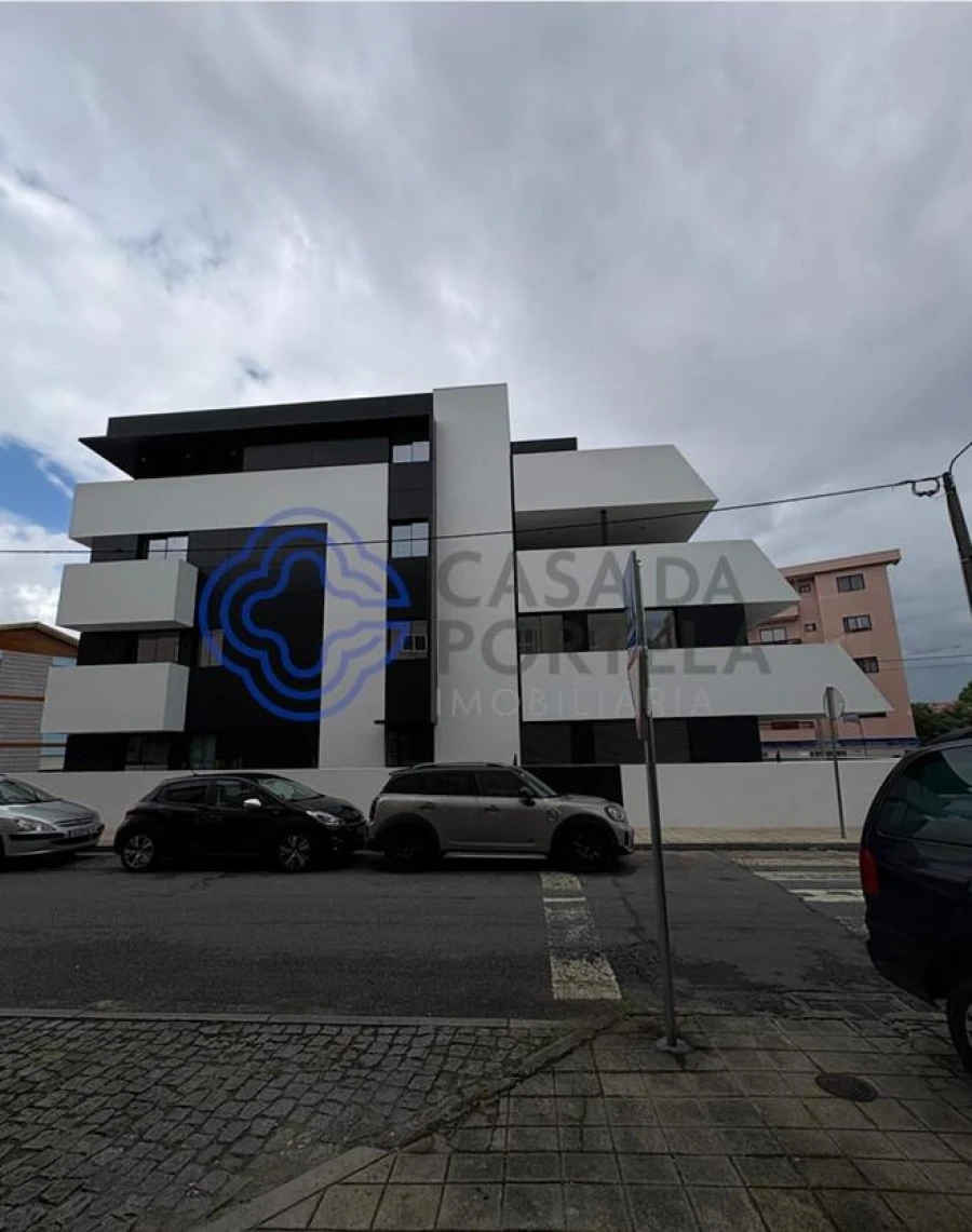 Apartamento T4 para Venda em Gondomar (São Cosme), Valbom e Jovim Foto 2