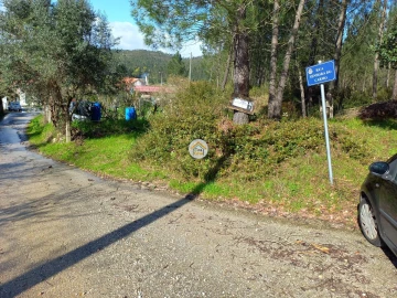 Terreno para Venda em Semide e Rio Vide