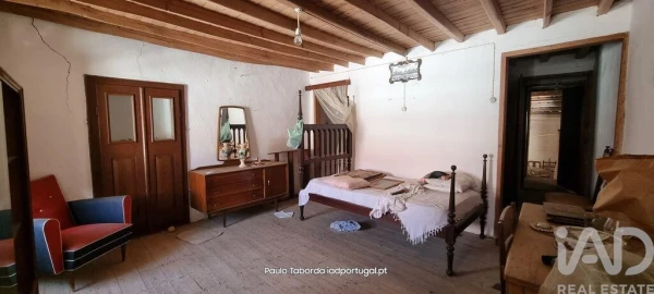 Moradia T3 para Venda em Montalvão
